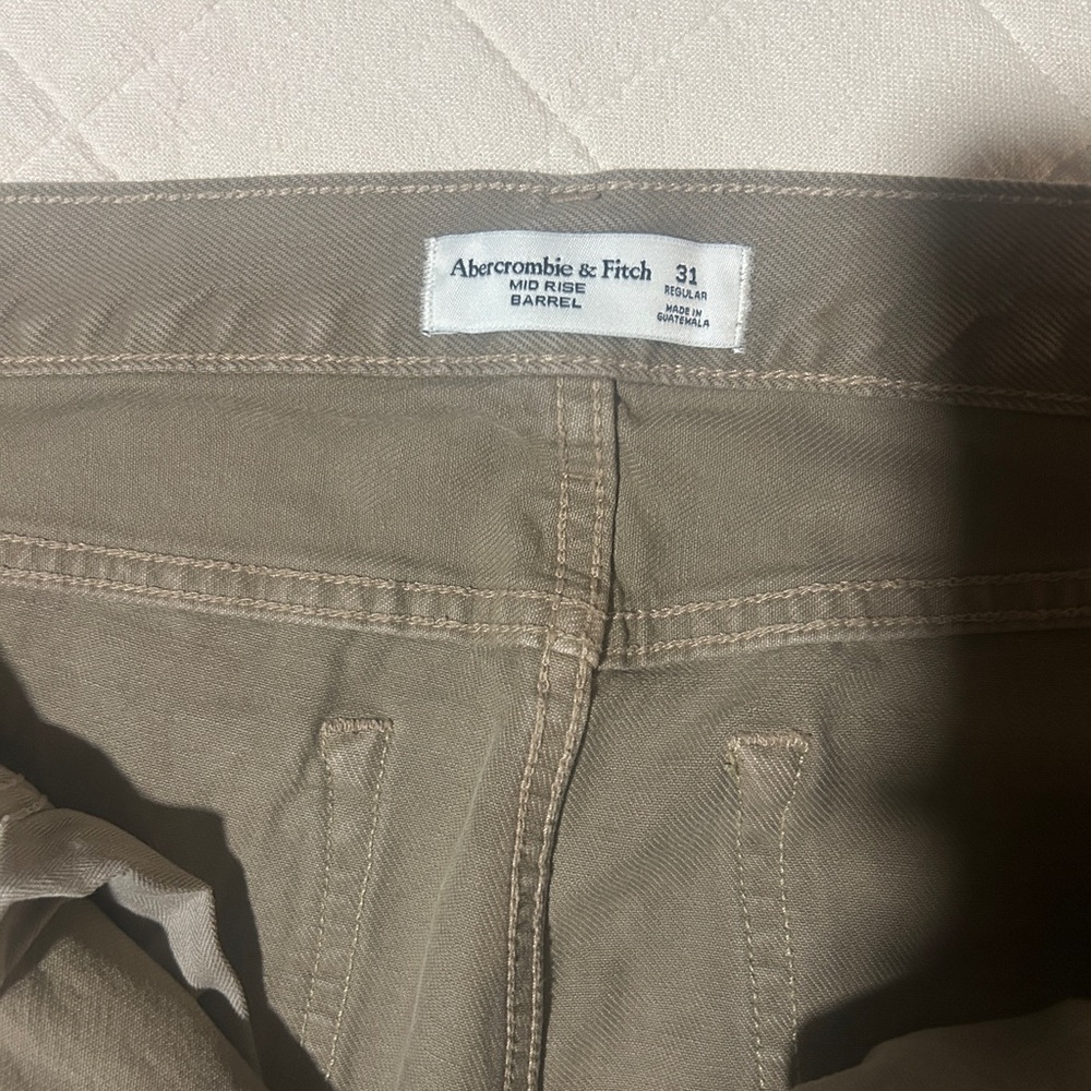 Abercrombie & Fitch Women's Tan jeans